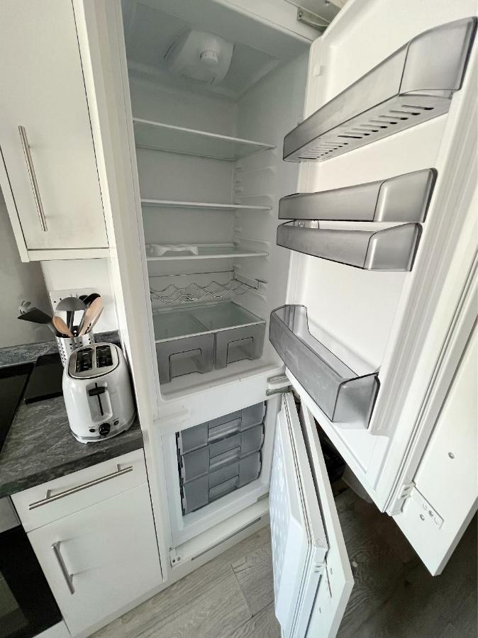 דירות בורנמות' Flat 12 Palm Court מראה חיצוני תמונה