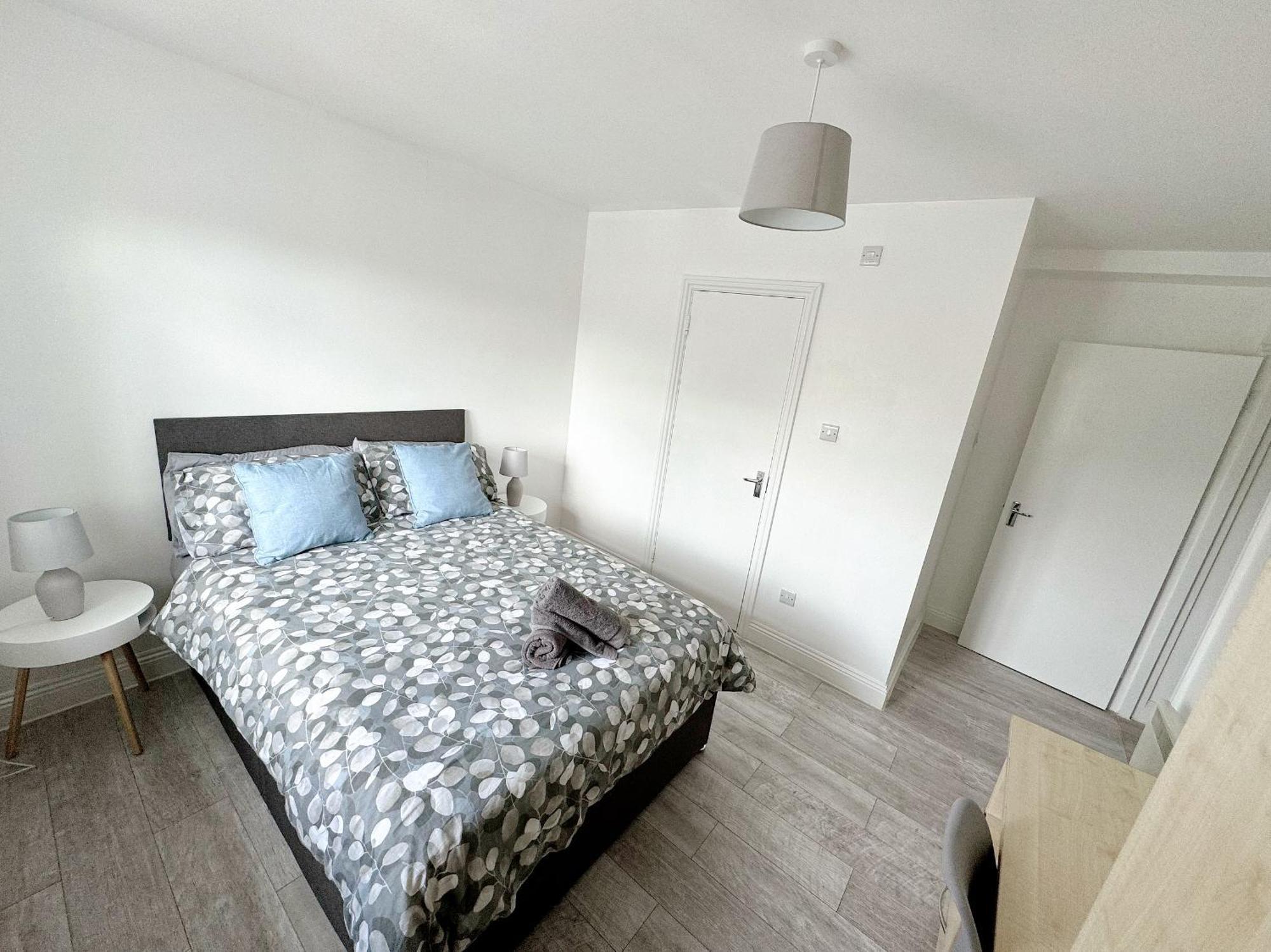 דירות בורנמות' Flat 12 Palm Court מראה חיצוני תמונה